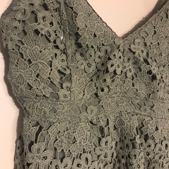 Top - Picture 2 of 5